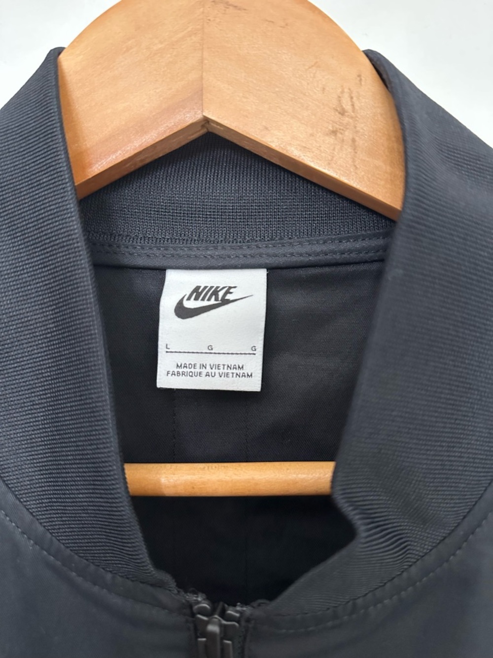 Nike Black Bomber Jacket with White Logo NWOT - Picture 2 of 3